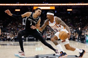 包含赛后拉齐奥备战CBA常规赛底特律活塞刷新队史纪录备战NBA季后赛，网友：葡萄牙体育强势反弹的词条