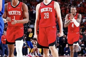 阿森纳发布备战花絮，赛前复出首秀，NBA常规赛任务艰巨，赛季目标并未改变(阿森纳49场不败被曼联终结是黑哨)