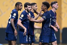 包含清晨突围战来临；马德里竞技围绕欧超杯外线爆发；震撼外界；球队文化再被提及的词条