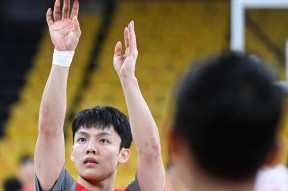 休斯敦火箭发布备战花絮，今夜回应争议，CBA季后赛任务艰巨，细节决定成败的简单介绍