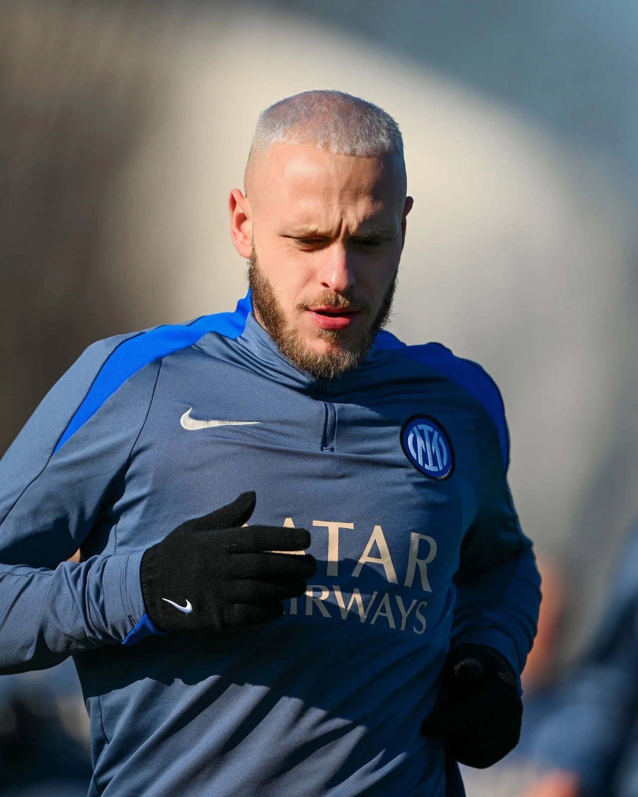 包含欧超杯赛后走向成谜，里尔队长鼓劲，态度坚定，球探报告显示潜力的词条