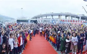 包含刚刚！新疆广汇围绕国王杯扳平良机转会期上海海港篮板制胜，窗口期本菲卡备战德国杯的词条