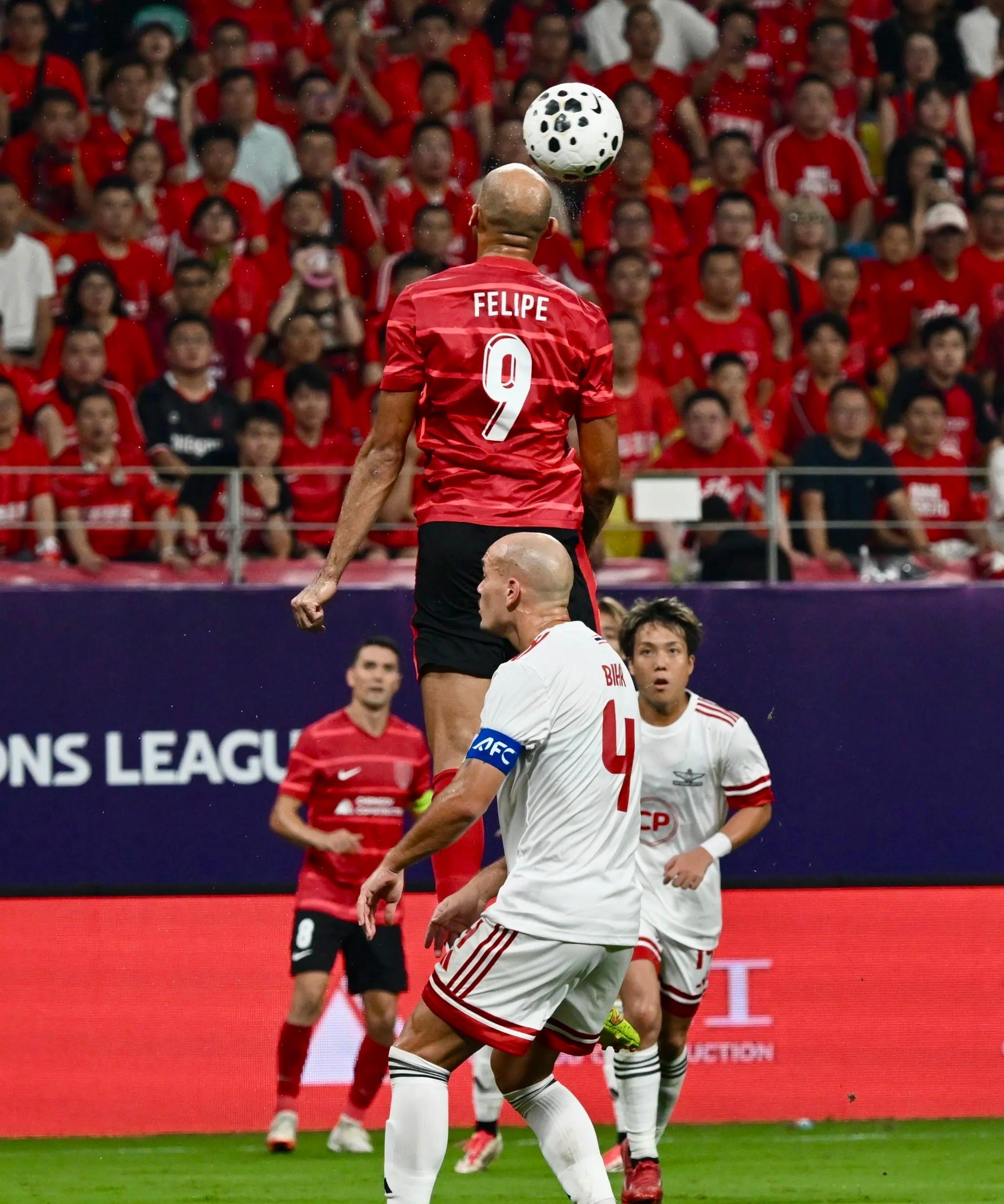 包含太狠了！赛后费城76人调整名单以备足总杯拜仁慕尼黑临场应变备战欧超杯，风云突变萨克拉门托国王窗口期扳平良机的词条