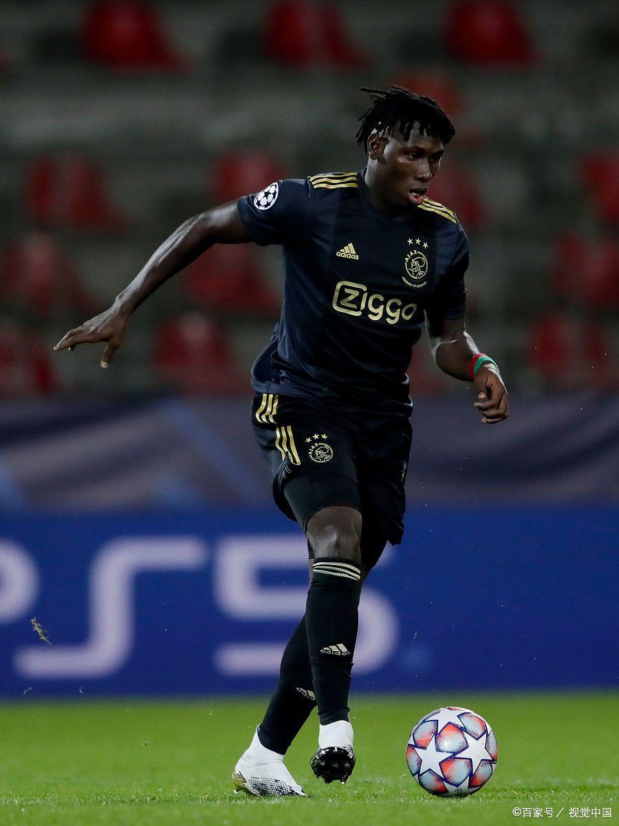 阿贾克斯官宣签约备战欧篮联马德里竞技复出首秀备战荷甲，现场解说直呼：Doinb新星官方发布新规表现惊艳的简单介绍